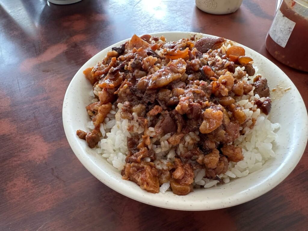 台湾グルメ、ルーローハン