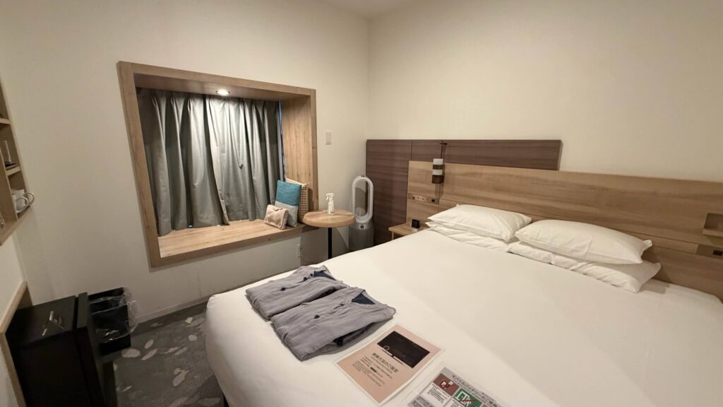 JRホテルメッツ新木場の客室内の様子