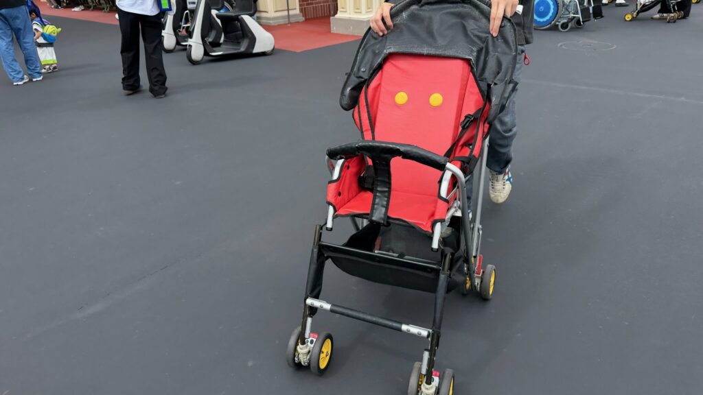 ディズニーランドで借りられるレンタルベビーカー
